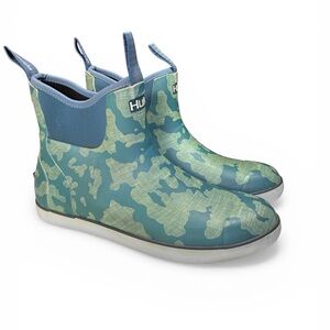 HUK Rouge Wave Men’s Boots, Size 11, All Weather Boots with Comfort To Boot! EUC